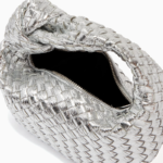 Judie metallic Prateada Fundo branco
